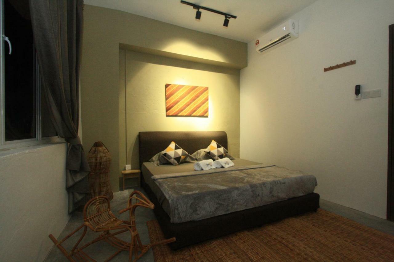 Auberge de jeunesse Hornbill'S Nest Kuching Extérieur photo