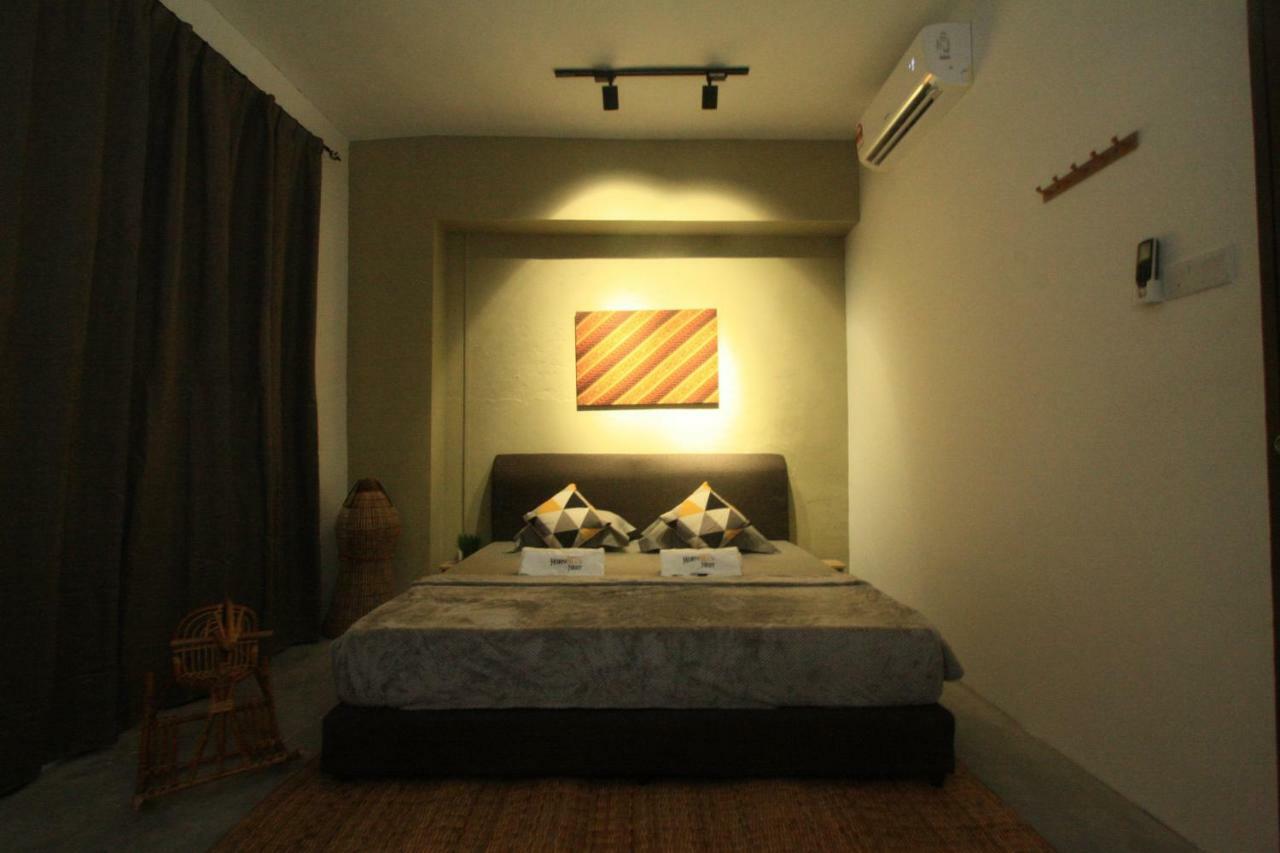 Auberge de jeunesse Hornbill'S Nest Kuching Extérieur photo